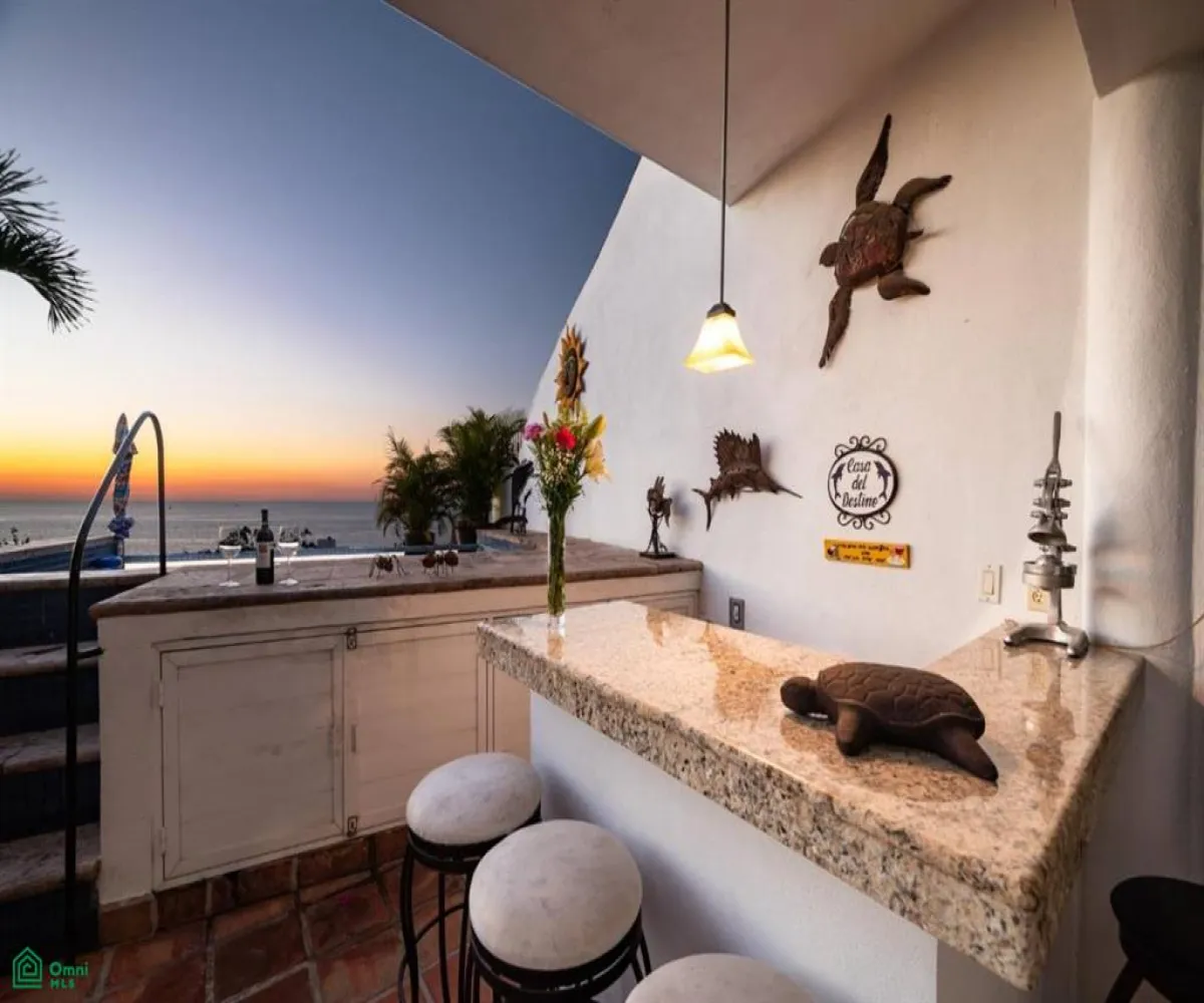 Edificio En Venta,5 de Diciembre,Argentina 290, Puerto Vallarta, Jalisco 48350, 6 Habitaciones,8 Baños,Argentina,3,MX25661373