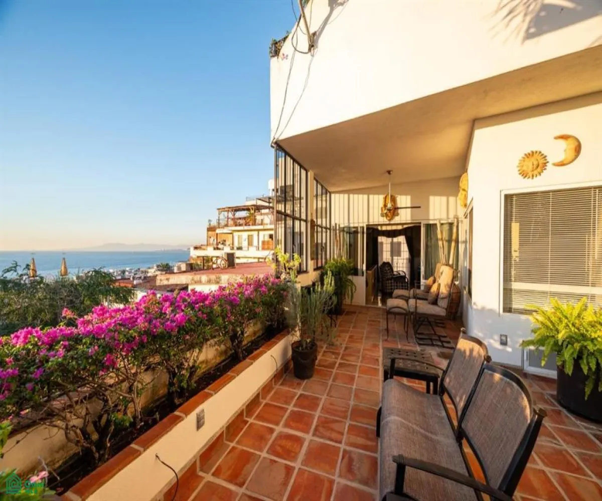 Edificio En Venta,5 de Diciembre,Argentina 290, Puerto Vallarta, Jalisco 48350, 6 Habitaciones,8 Baños,Argentina,3,MX25661373