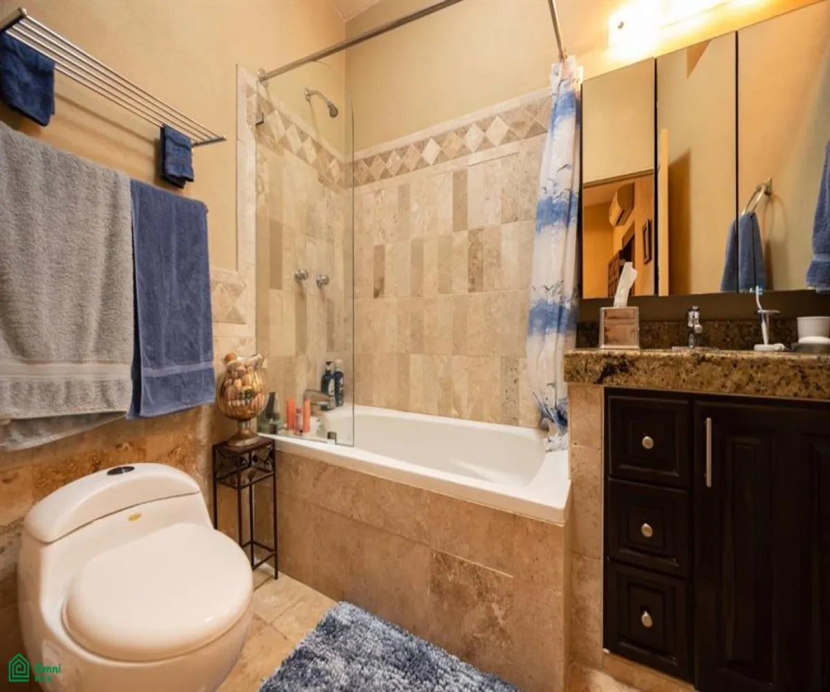 Edificio En Venta,5 de Diciembre,Argentina 290, Puerto Vallarta, Jalisco 48350, 6 Habitaciones,8 Baños,Argentina,3,MX25661373