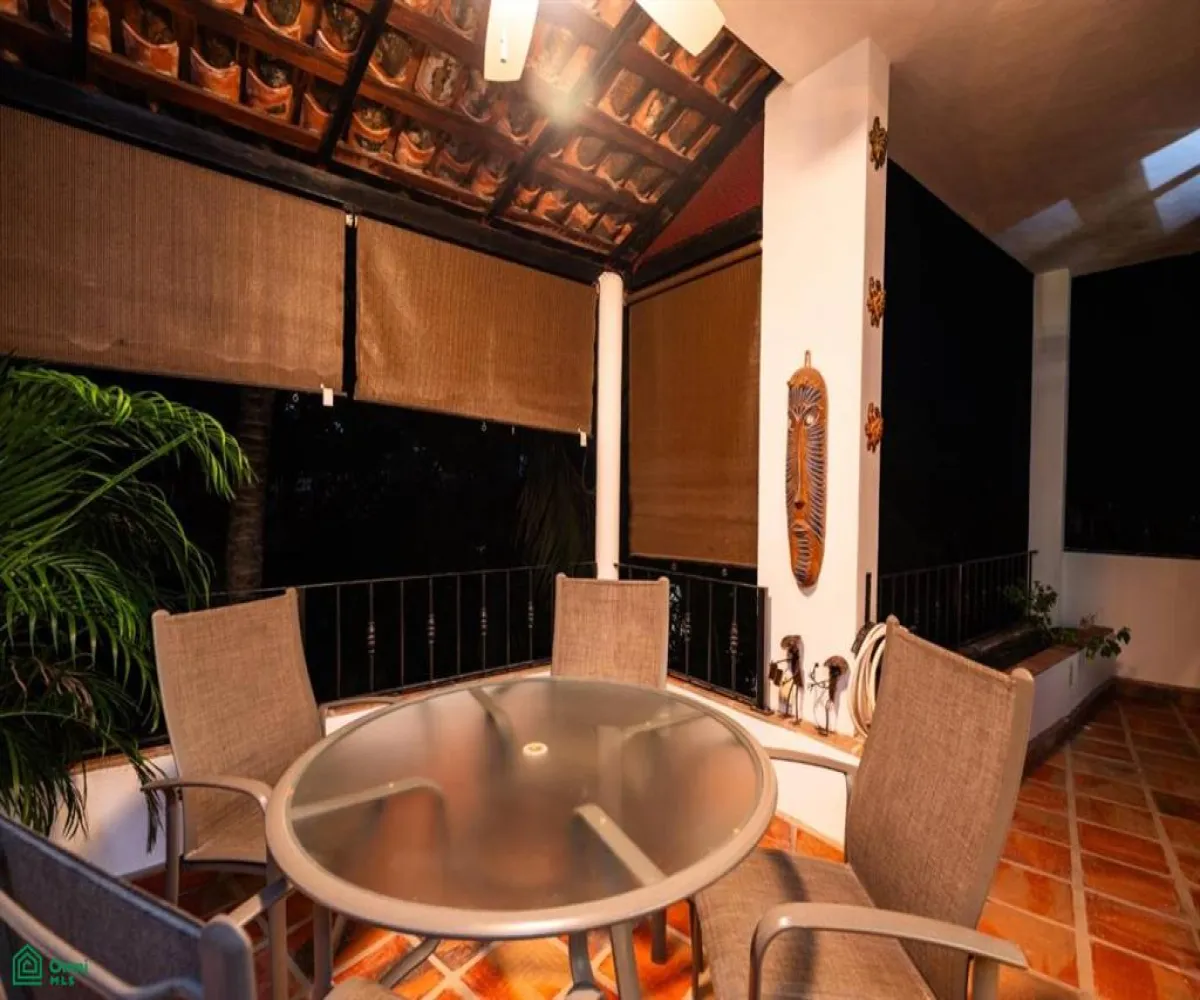 Edificio En Venta,5 de Diciembre,Argentina 290, Puerto Vallarta, Jalisco 48350, 6 Habitaciones,8 Baños,Argentina,3,MX25661373