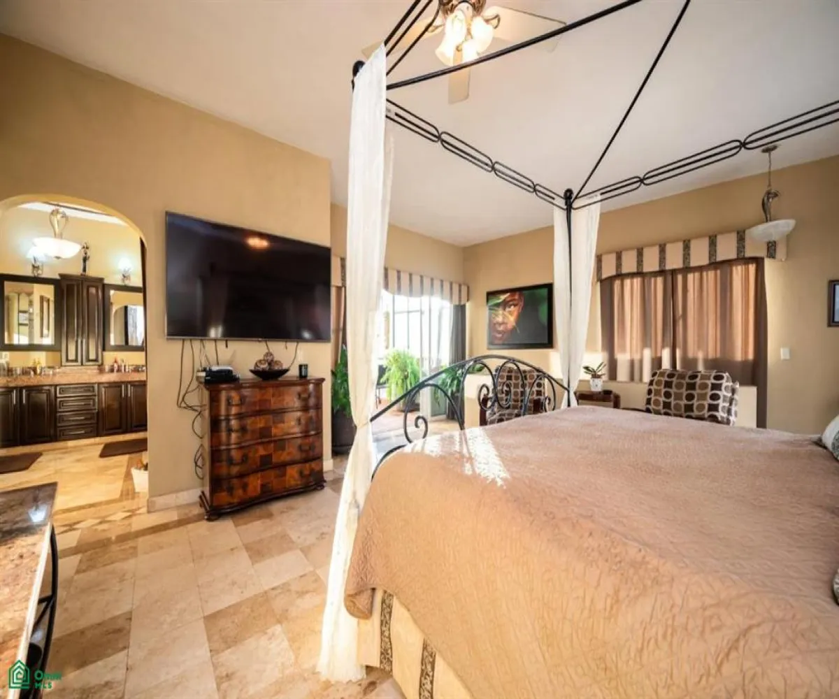 Edificio En Venta,5 de Diciembre,Argentina 290, Puerto Vallarta, Jalisco 48350, 6 Habitaciones,8 Baños,Argentina,3,MX25661373