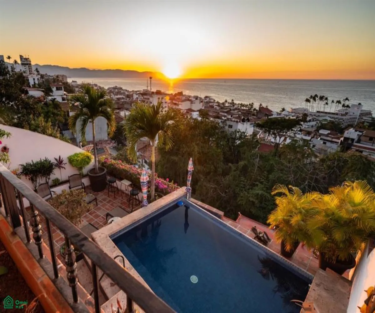 Edificio En Venta,5 de Diciembre,Argentina 290, Puerto Vallarta, Jalisco 48350, 6 Habitaciones,8 Baños,Argentina,3,MX25661373