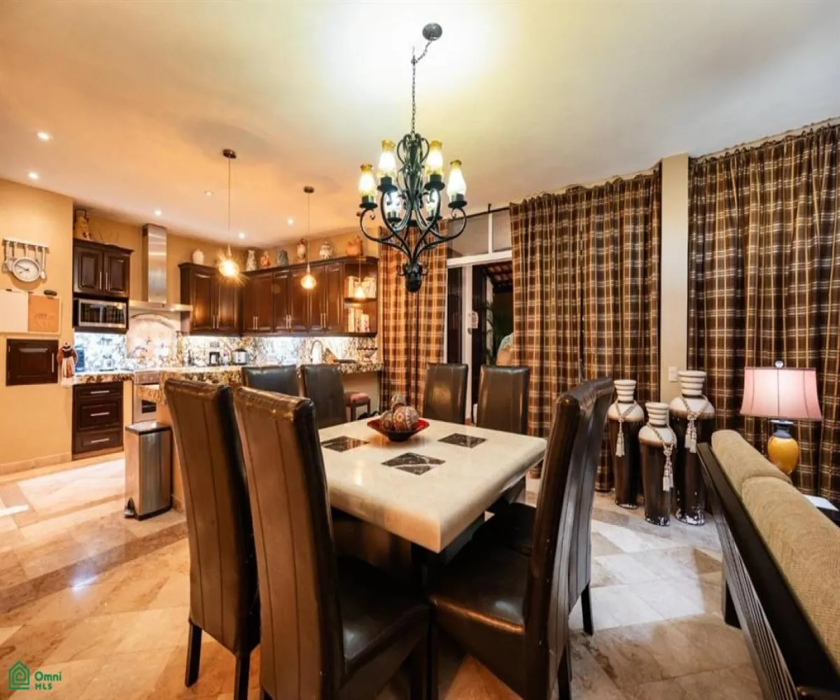 Edificio En Venta,5 de Diciembre,Argentina 290, Puerto Vallarta, Jalisco 48350, 6 Habitaciones,8 Baños,Argentina,3,MX25661373