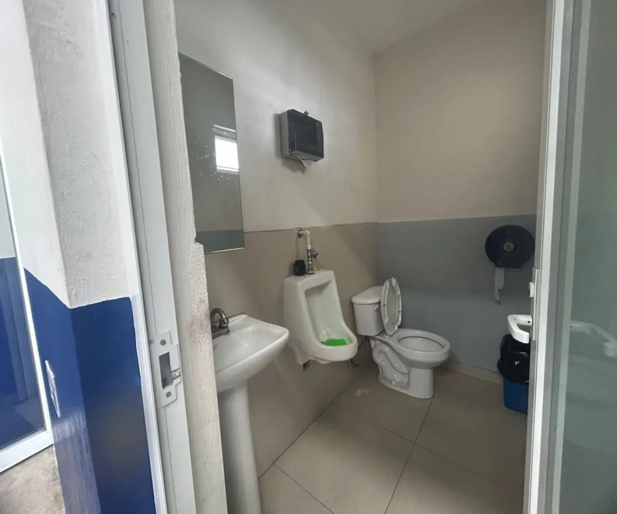 Bodega En Renta,Campo Lago,Carretera a Nogales 4935, Rancho Contento, Jalisco 45222,1 Baño,Carretera a Nogales,1,pg5rZr6