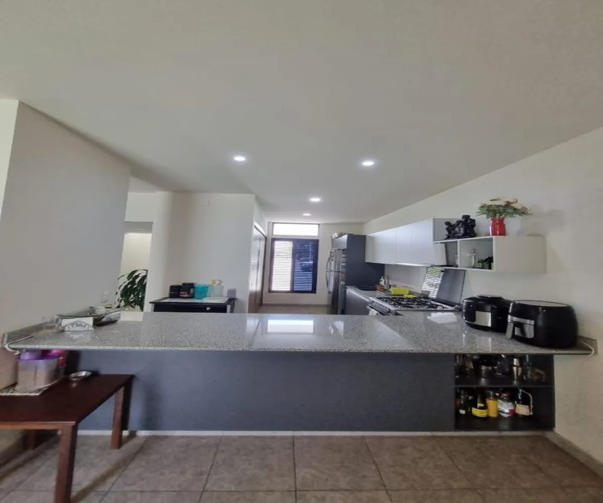 Casa En Venta,La Bella Residencial,Paseo la Bella S/N, México, Jalisco 45602, 3 Habitaciones,3 Baños,Paseo la Bella,2,p7AZHf3