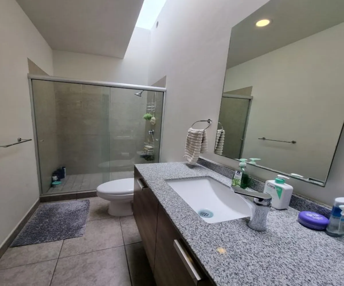 Casa En Venta,La Bella Residencial,Paseo la Bella S/N, México, Jalisco 45602, 3 Habitaciones,3 Baños,Paseo la Bella,2,p7AZHf3