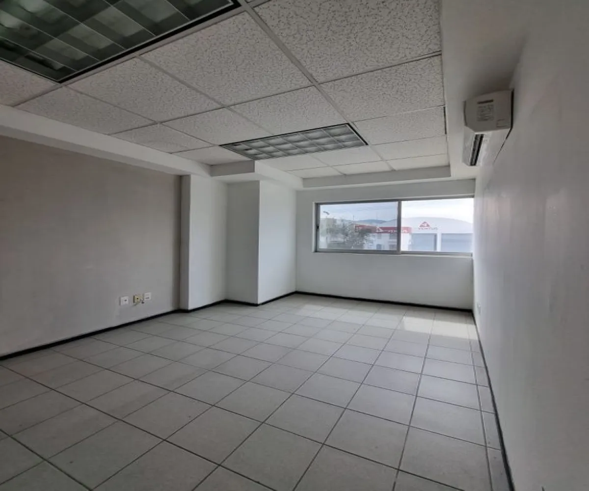 Bodega En Venta,Centro,Avenida Prolongación Lopez Mateos Sur 18000, Santa Cruz de las Flores, Jalisco 45640,4 Baños,Avenida Prolongación Lopez Mateos Sur,1,p9Y6nqz