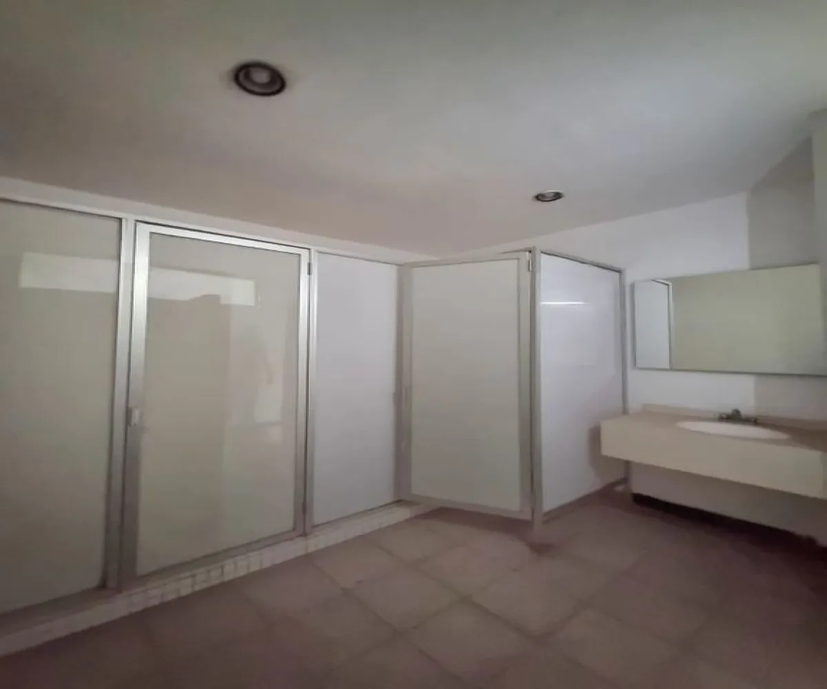 Bodega En Venta,Centro,Avenida Prolongación Lopez Mateos Sur 18000, Santa Cruz de las Flores, Jalisco 45640,4 Baños,Avenida Prolongación Lopez Mateos Sur,1,p9Y6nqz