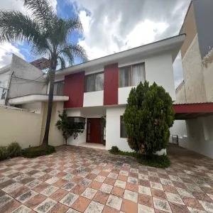 Casa En Venta,Los Pinos,Calle Jesus D. Rojas 3998, Zapopan, Jalisco 45239, 4 Habitaciones,3 Baños,Calle Jesus D. Rojas,2,p4ZfXPD