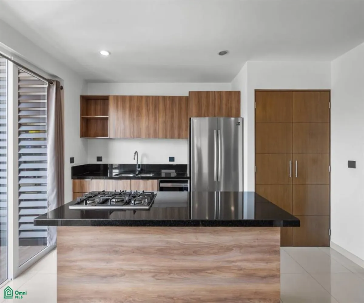 Departamento En Venta,Zona Hotelera Norte,Maria Montessori 360 T1, Puerto Vallarta, Jalisco 48333, 2 Habitaciones,2 Baños,Maria Montessori,MX241030437