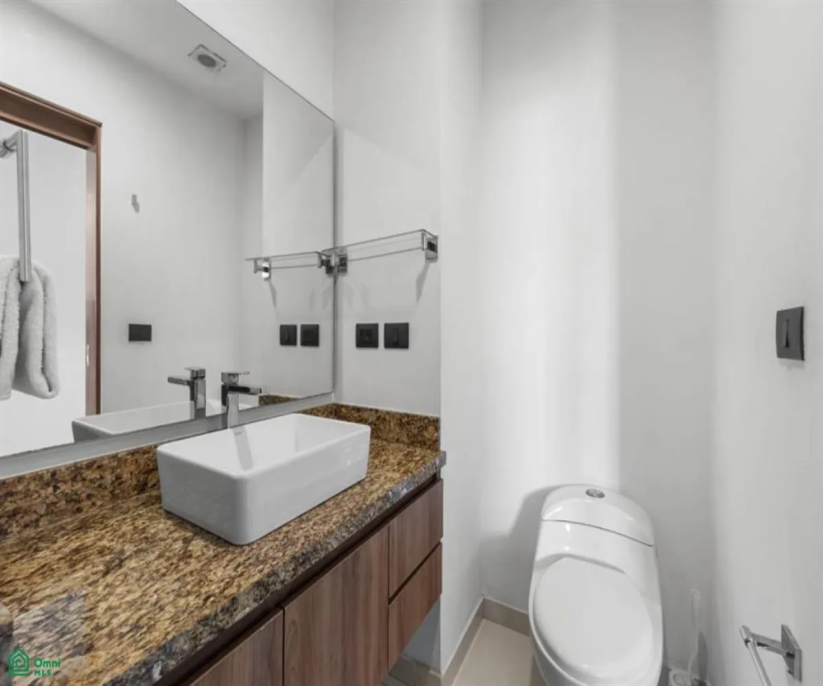 Departamento En Venta,Zona Hotelera Norte,Maria Montessori 360 T1, Puerto Vallarta, Jalisco 48333, 2 Habitaciones,2 Baños,Maria Montessori,MX241030437