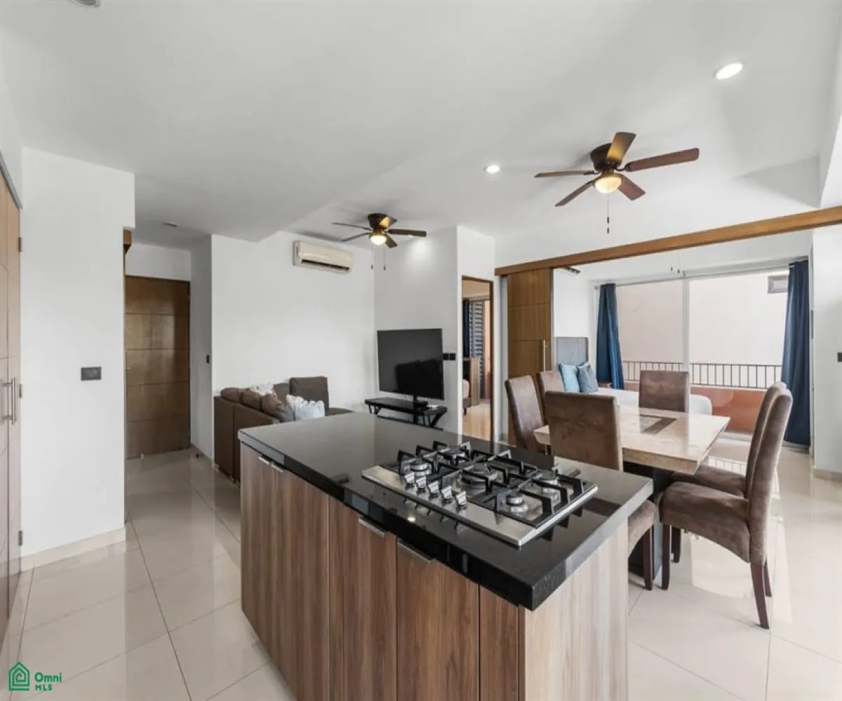 Departamento En Venta,Zona Hotelera Norte,Maria Montessori 360 T1, Puerto Vallarta, Jalisco 48333, 2 Habitaciones,2 Baños,Maria Montessori,MX241030437