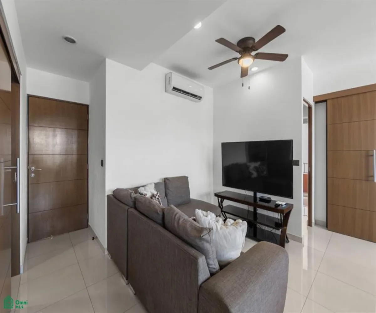 Departamento En Venta,Zona Hotelera Norte,Maria Montessori 360 T1, Puerto Vallarta, Jalisco 48333, 2 Habitaciones,2 Baños,Maria Montessori,MX241030437