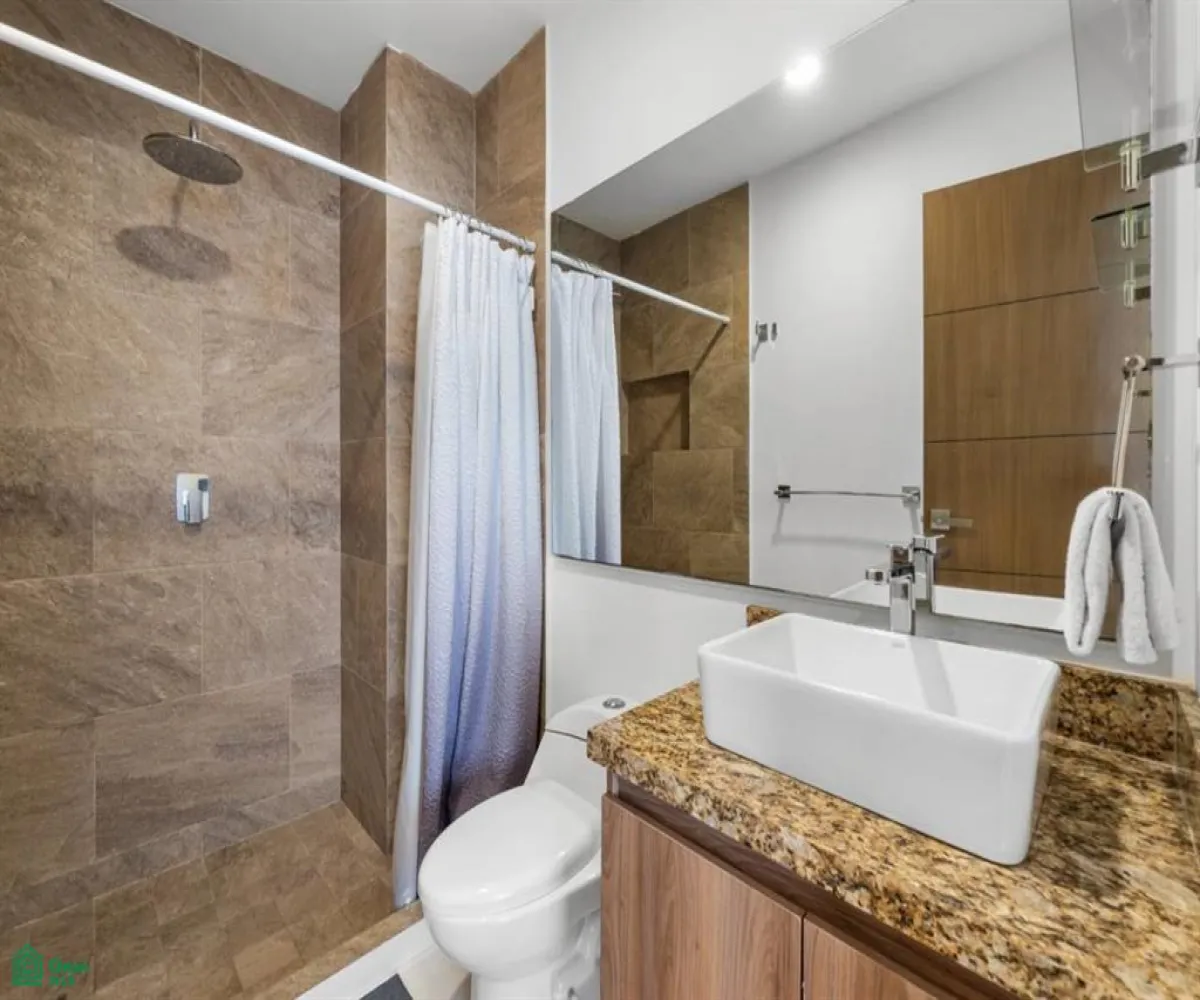 Departamento En Venta,Zona Hotelera Norte,Maria Montessori 360 T1, Puerto Vallarta, Jalisco 48333, 2 Habitaciones,2 Baños,Maria Montessori,MX241030437