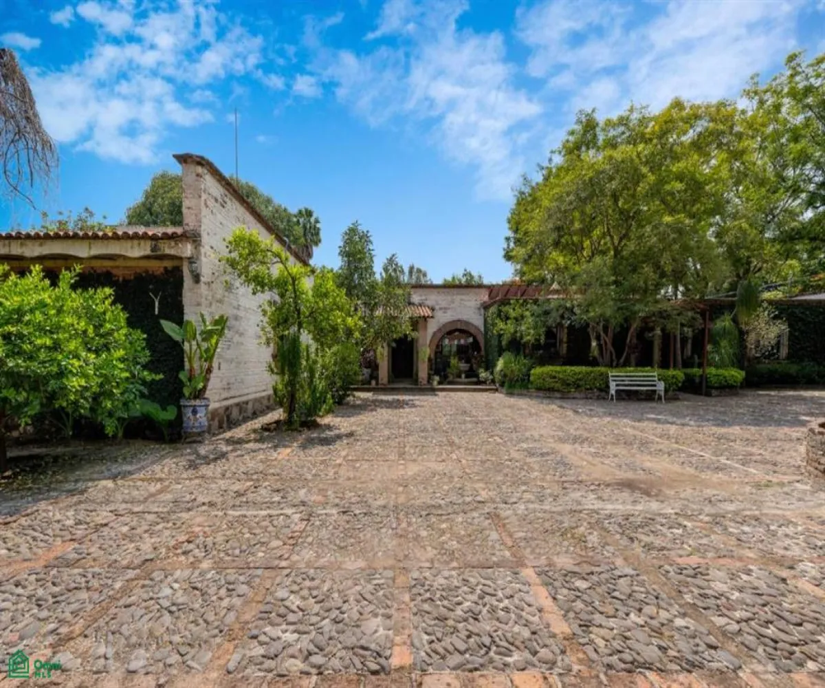 Casa En Renta,Seattle,Av. B 656, Zapopan, Jalisco 45150,Av. B,1,MX251030361