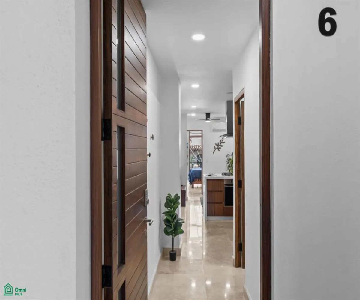 Departamento En Venta,Emiliano Zapata,Aquiles Serdán 374 Interior 6, Puerto Vallarta, Jalisco 48380, 1 Cuarto,1 Baño,Aquiles Serdán,MX251030383