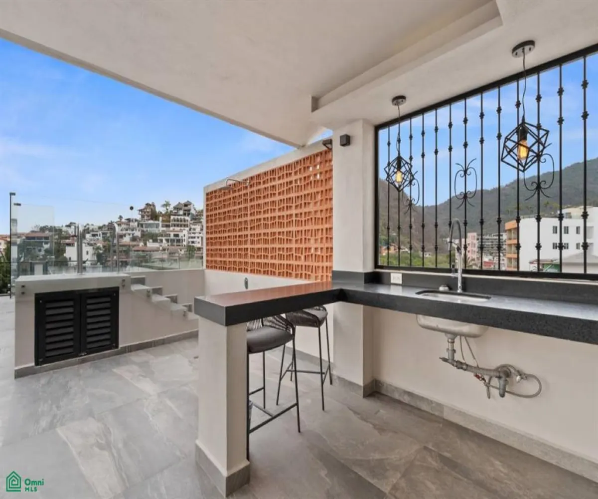 Departamento En Venta,Emiliano Zapata,Aquiles Serdán 374 Interior 6, Puerto Vallarta, Jalisco 48380, 1 Cuarto,1 Baño,Aquiles Serdán,MX251030383