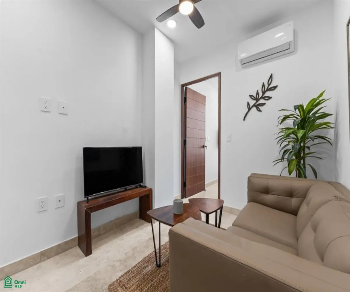 Departamento En Venta,Emiliano Zapata,Aquiles Serdán 374 Interior 6, Puerto Vallarta, Jalisco 48380, 1 Cuarto,1 Baño,Aquiles Serdán,MX251030383