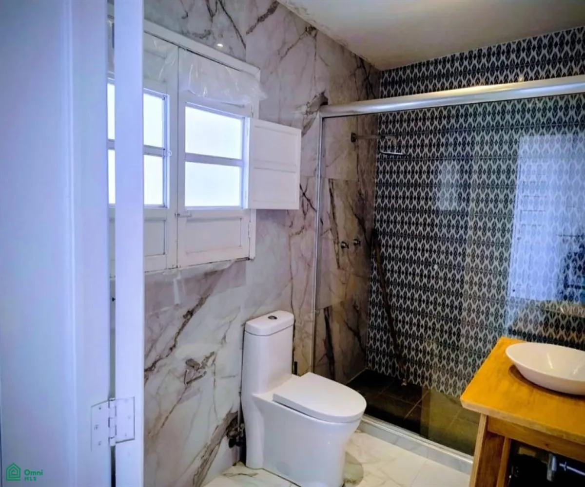 Casa En Venta,Americana,Hidalgo 1196, Guadalajara, Jalisco 44160, 4 Habitaciones,1 Baño,Hidalgo,1,MX25451431