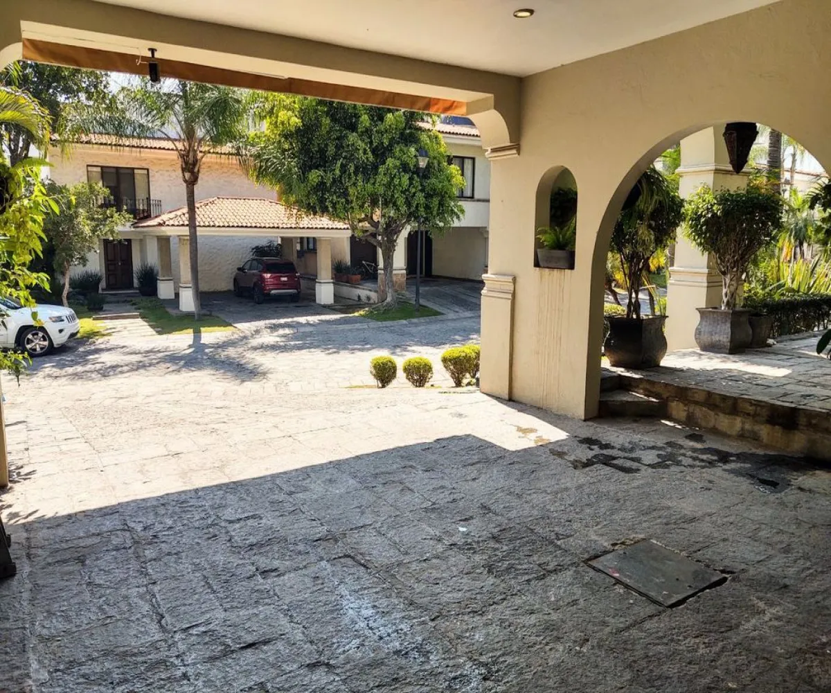 Casa En Venta,Santa Fe,Calle Eva Briseño 332, Zapopan, Jalisco 45168, 5 Habitaciones,4 Baños,Calle Eva Briseño,3,pm104Pi