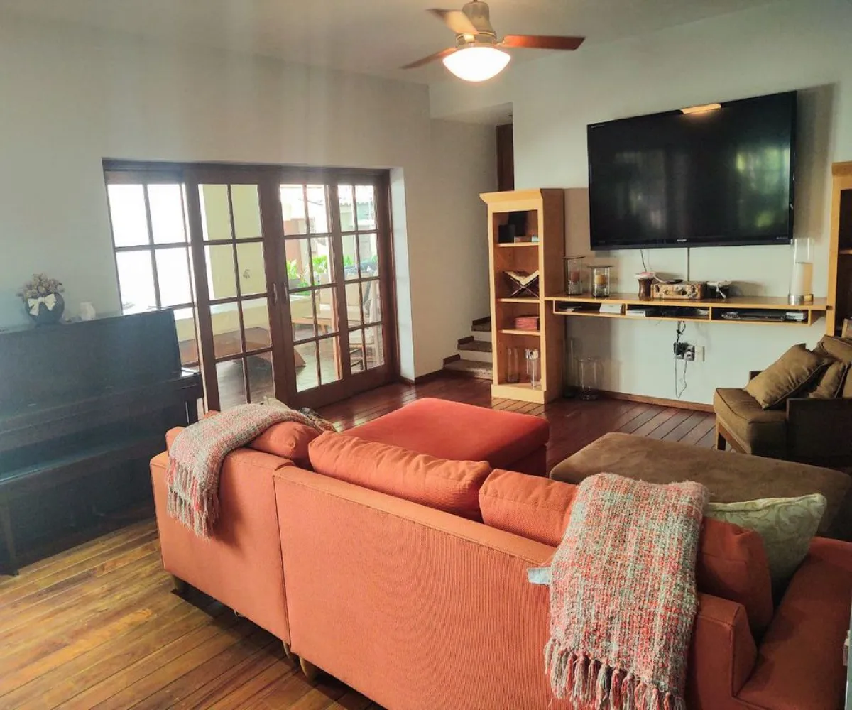 Casa En Venta,Santa Fe,Calle Eva Briseño 332, Zapopan, Jalisco 45168, 5 Habitaciones,4 Baños,Calle Eva Briseño,3,pm104Pi