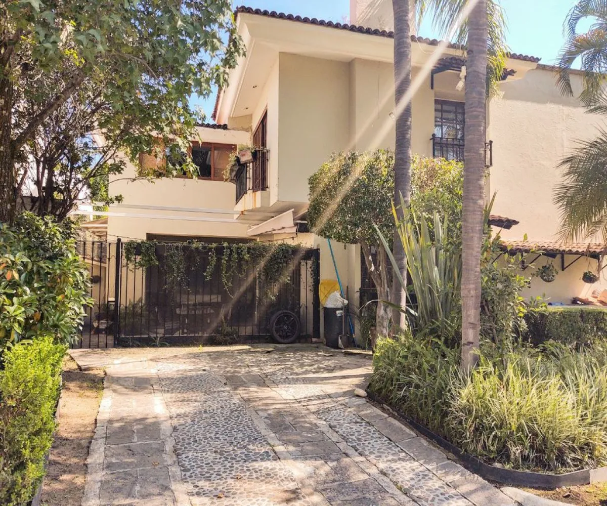 Casa En Venta,Santa Fe,Calle Eva Briseño 332, Zapopan, Jalisco 45168, 5 Habitaciones,4 Baños,Calle Eva Briseño,3,pm104Pi