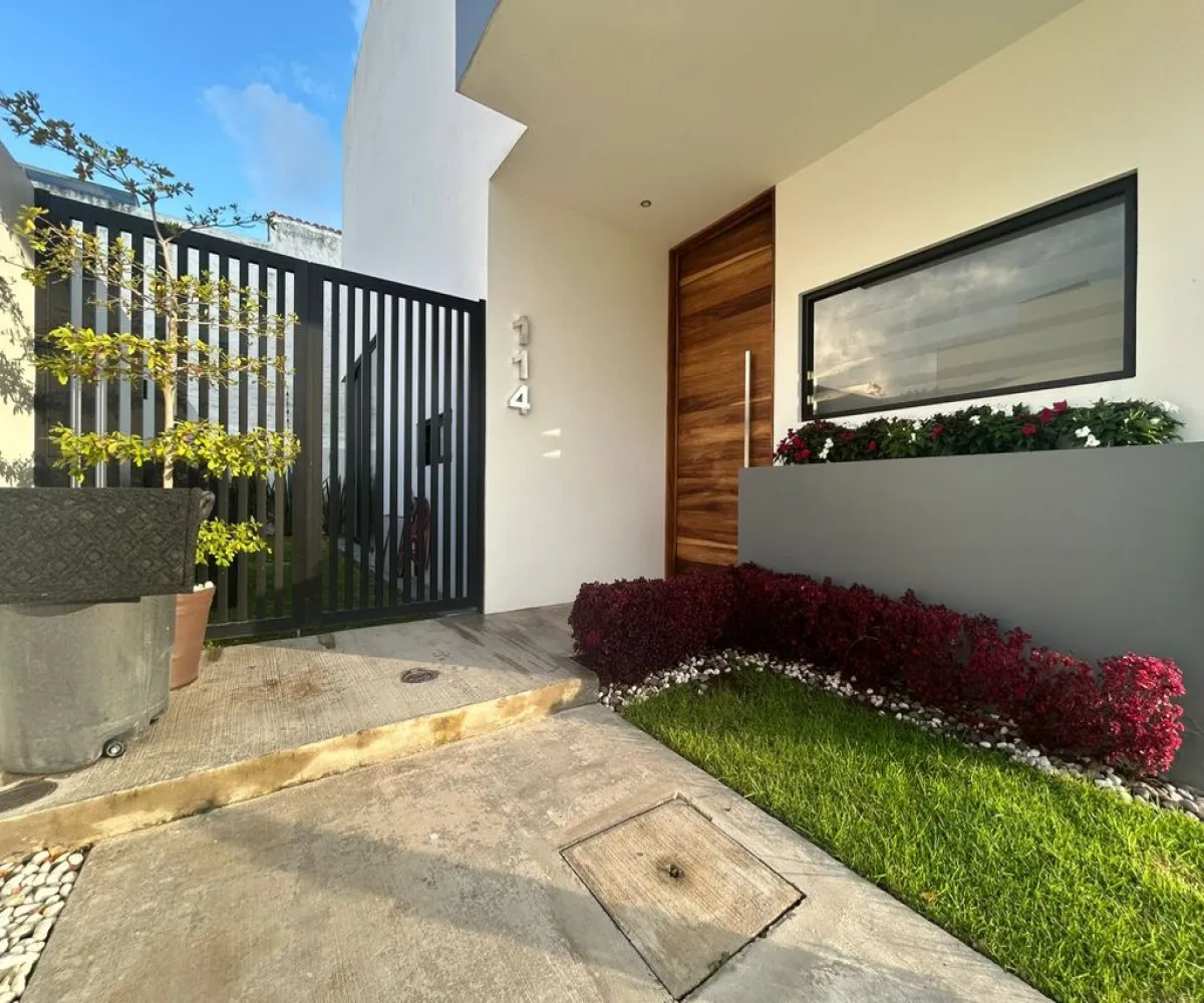 Casa En Venta,Santa Ana Tepetitlán,Boulevard Bosques de Santa Anita 2377 114, Tlajomulco de Zúñiga, Jalisco 45645, 3 Habitaciones,3 Baños,Boulevard Bosques de Santa Anita,1,poHd105