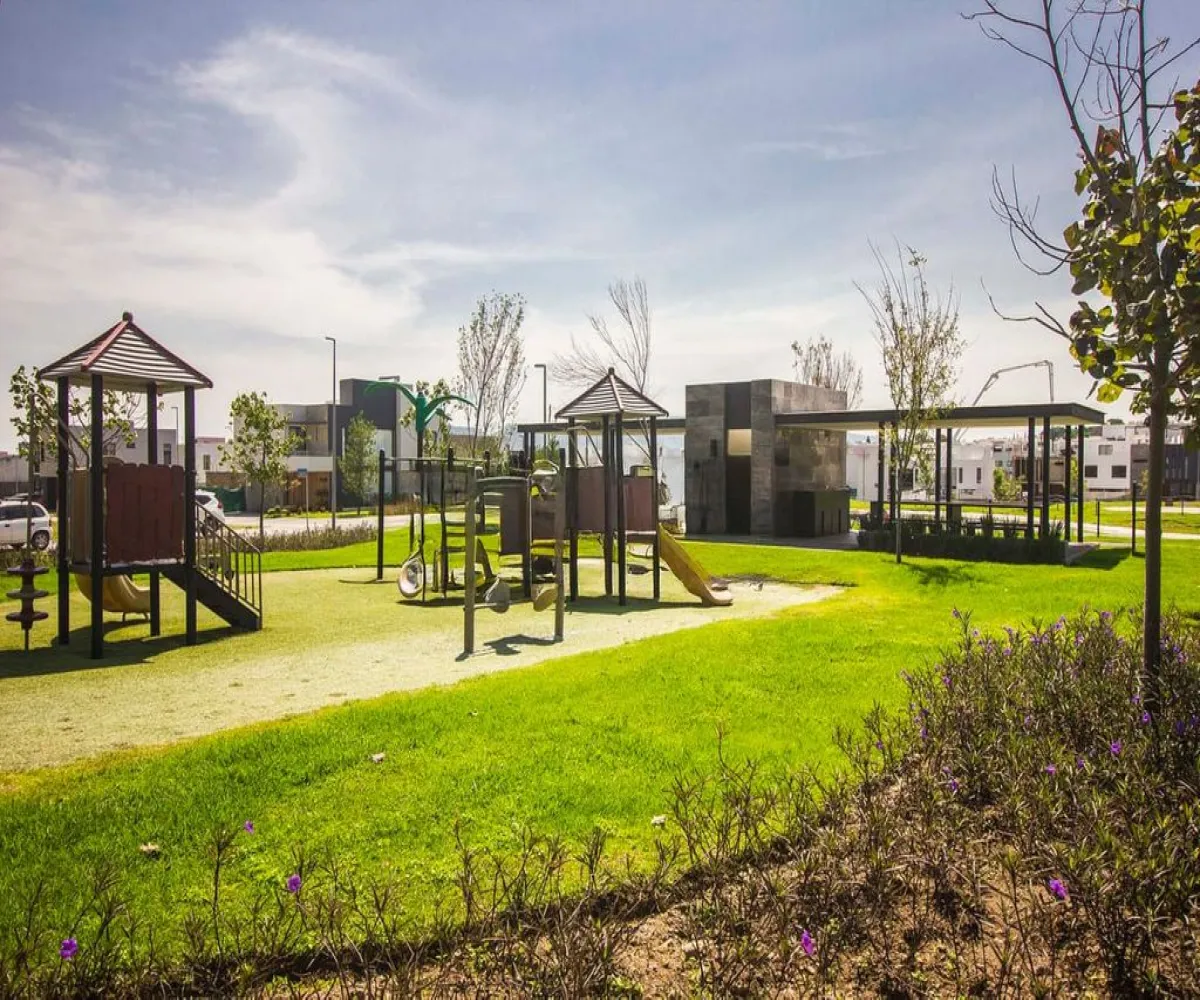 Casa En Venta,Santa Ana Tepetitlán,Boulevard Bosques de Santa Anita 2377 114, Tlajomulco de Zúñiga, Jalisco 45645, 3 Habitaciones,3 Baños,Boulevard Bosques de Santa Anita,1,poHd105