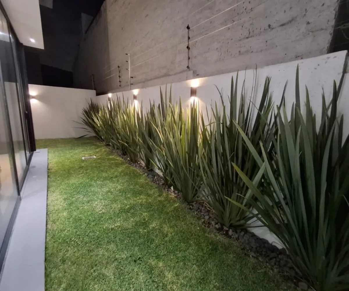 Casa En Venta,Santa Ana Tepetitlán,Boulevard Bosques de Santa Anita 2377 114, Tlajomulco de Zúñiga, Jalisco 45645, 3 Habitaciones,3 Baños,Boulevard Bosques de Santa Anita,1,poHd105