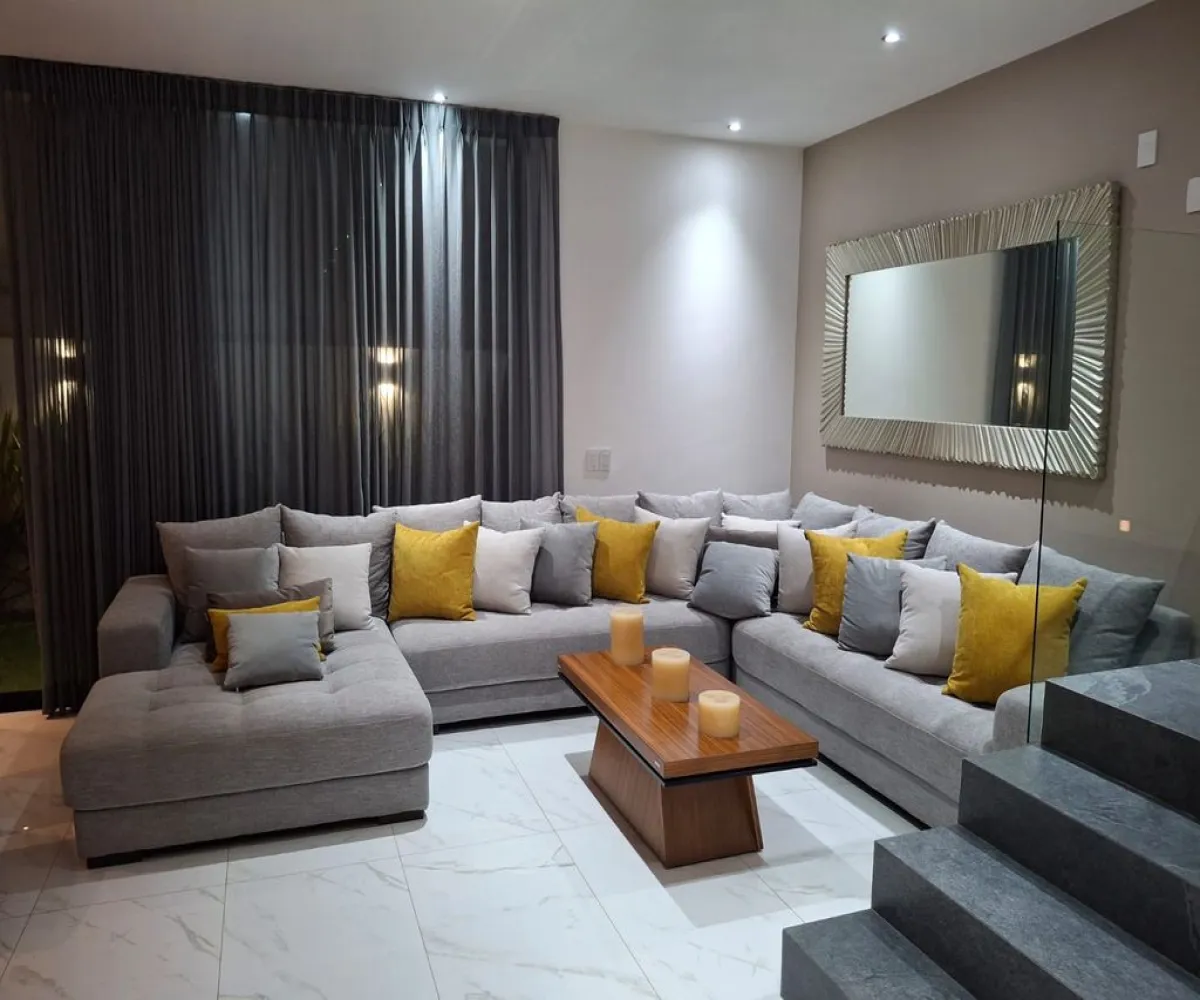 Casa En Venta,Santa Ana Tepetitlán,Boulevard Bosques de Santa Anita 2377 114, Tlajomulco de Zúñiga, Jalisco 45645, 3 Habitaciones,3 Baños,Boulevard Bosques de Santa Anita,1,poHd105