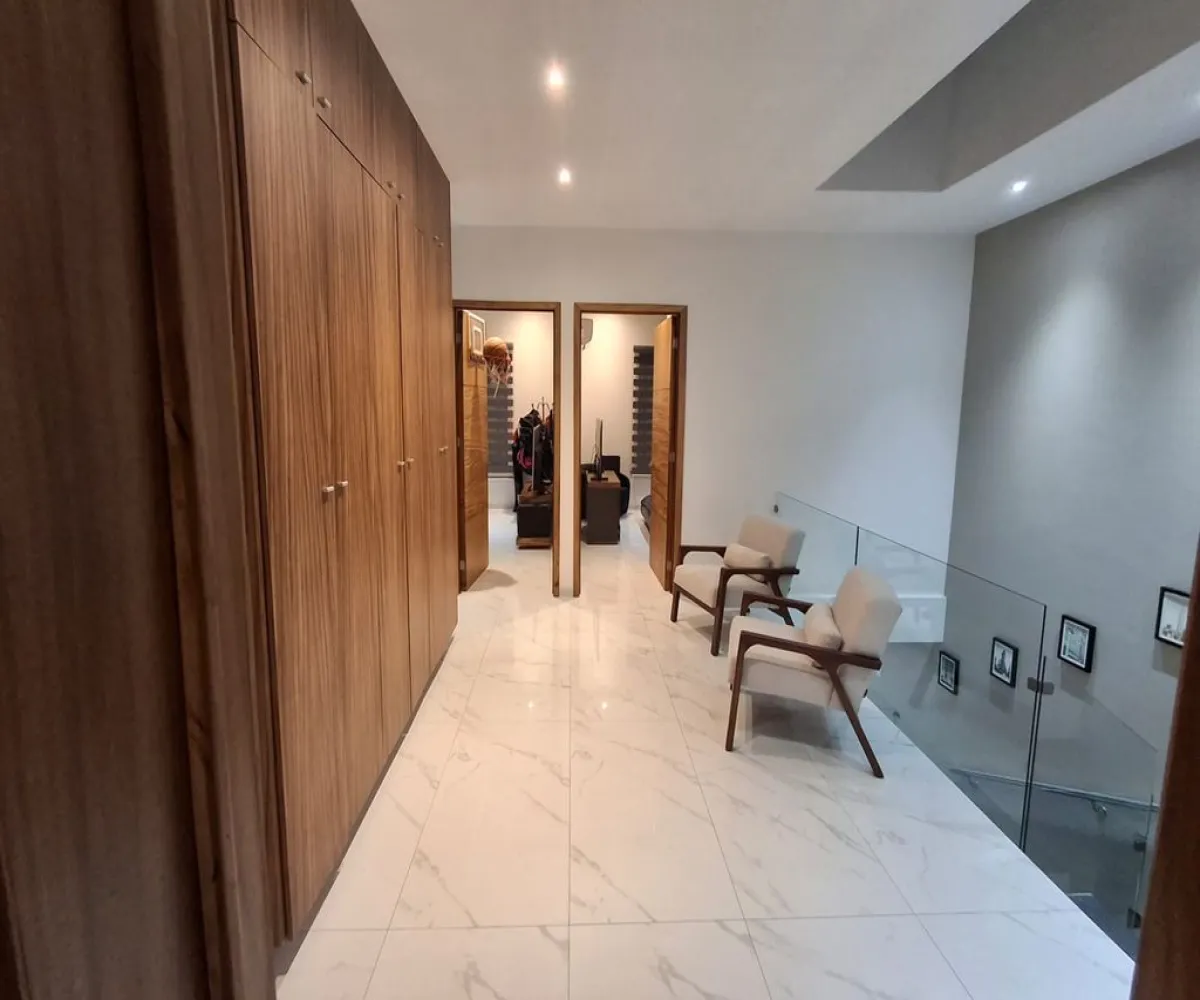 Casa En Venta,Santa Ana Tepetitlán,Boulevard Bosques de Santa Anita 2377 114, Tlajomulco de Zúñiga, Jalisco 45645, 3 Habitaciones,3 Baños,Boulevard Bosques de Santa Anita,1,poHd105