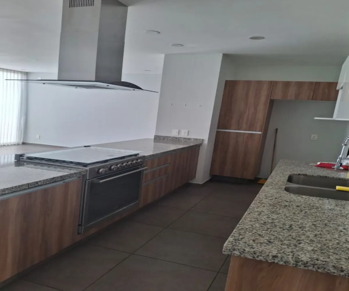 Casa En Renta,Paraje,Avenida Vuelo de las Grullas 200 166, Tlajomulco de Zúñiga, Jalisco 45645, 3 Habitaciones,2 Baños,Avenida Vuelo de las Grullas,1,prwt4uq