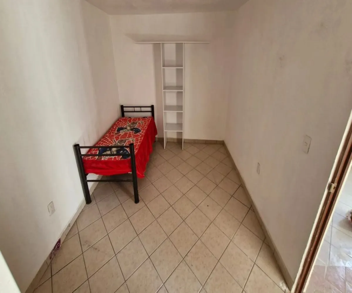 Casa En Venta,Francisco I Madero,Calle Guadalupe Victoria 296, San Pedro Tlaquepaque, Jalisco 45530, 6 Habitaciones,3 Baños,Calle Guadalupe Victoria,1,pfLlNDu