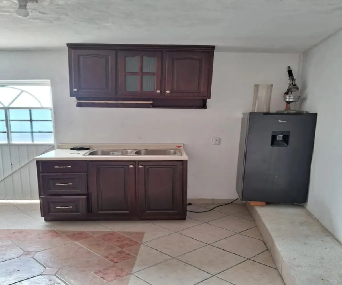 Casa En Venta,Francisco I Madero,Calle Guadalupe Victoria 296, San Pedro Tlaquepaque, Jalisco 45530, 6 Habitaciones,3 Baños,Calle Guadalupe Victoria,1,pfLlNDu
