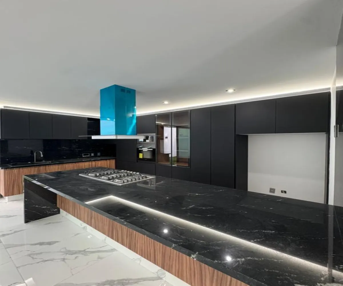 Casa En Venta,Parques Vallarta,Av. Paseo del Parque 2055, Zapopan, Jalisco 45134, 4 Habitaciones,4 Baños,Av. Paseo del Parque,1,pIikiES