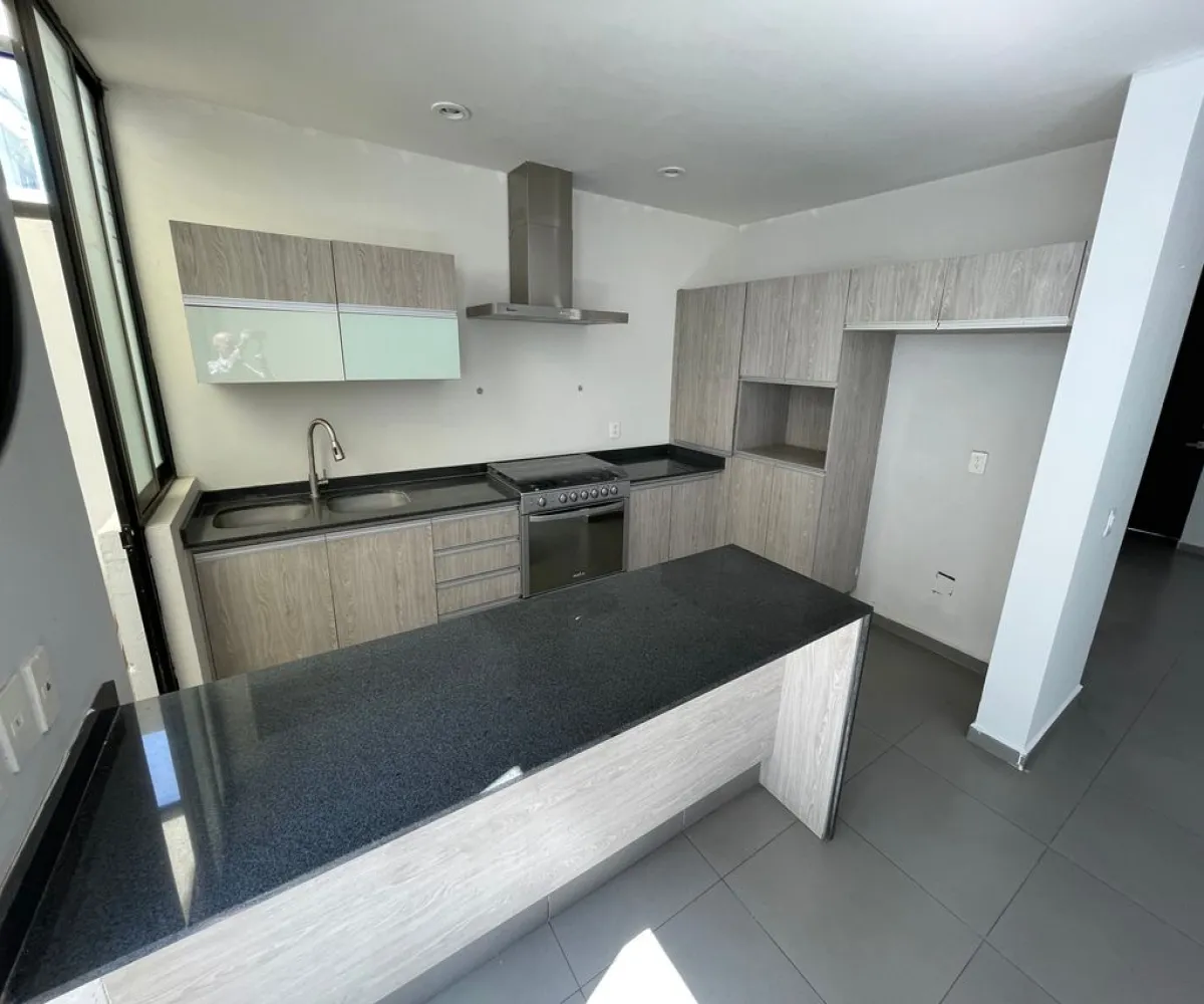 Casa En Venta,Santa Ana Tepetitlán,Prolongación Mariano Otero 3815 8, Zapopan, Jalisco 45230, 3 Habitaciones,1 Baño,Prolongación Mariano Otero,2,pk8qK4V