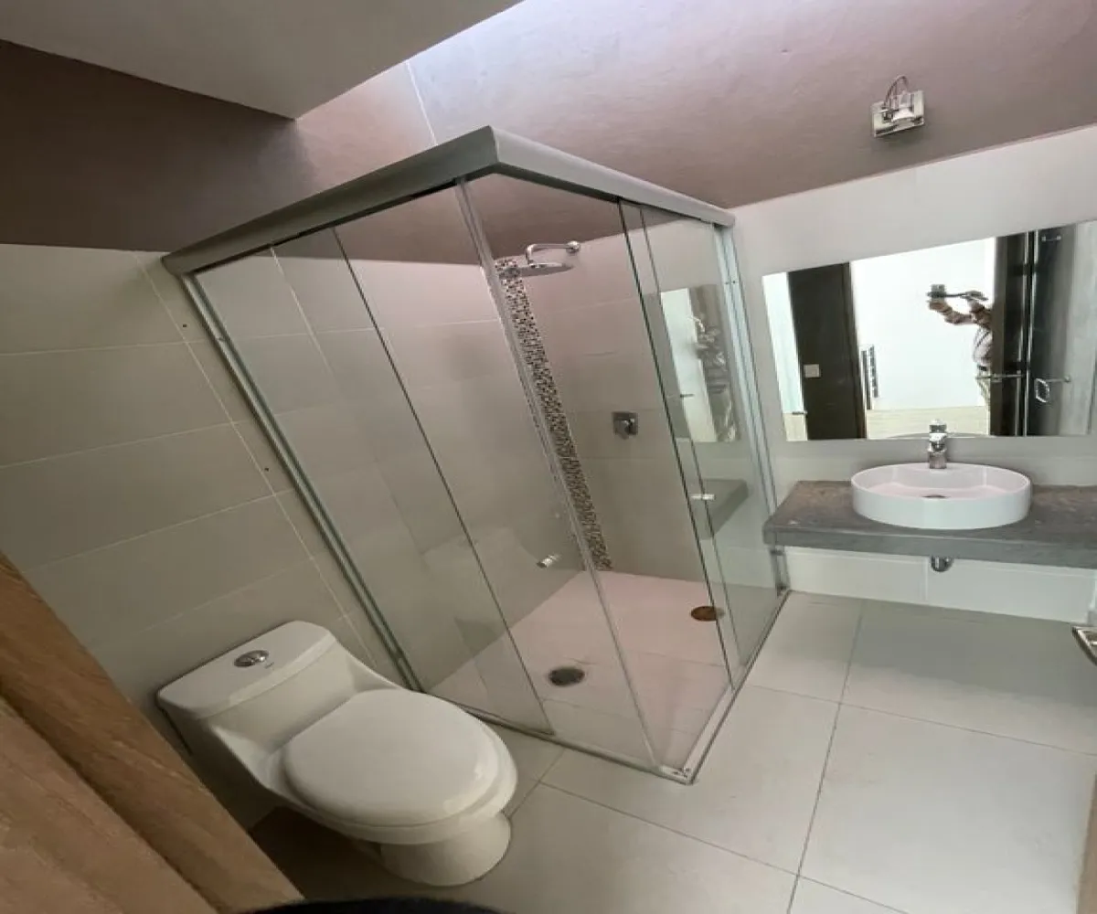 Casa En Venta,Santa Ana Tepetitlán,Prolongación Mariano Otero 3815 8, Zapopan, Jalisco 45230, 3 Habitaciones,1 Baño,Prolongación Mariano Otero,2,pk8qK4V