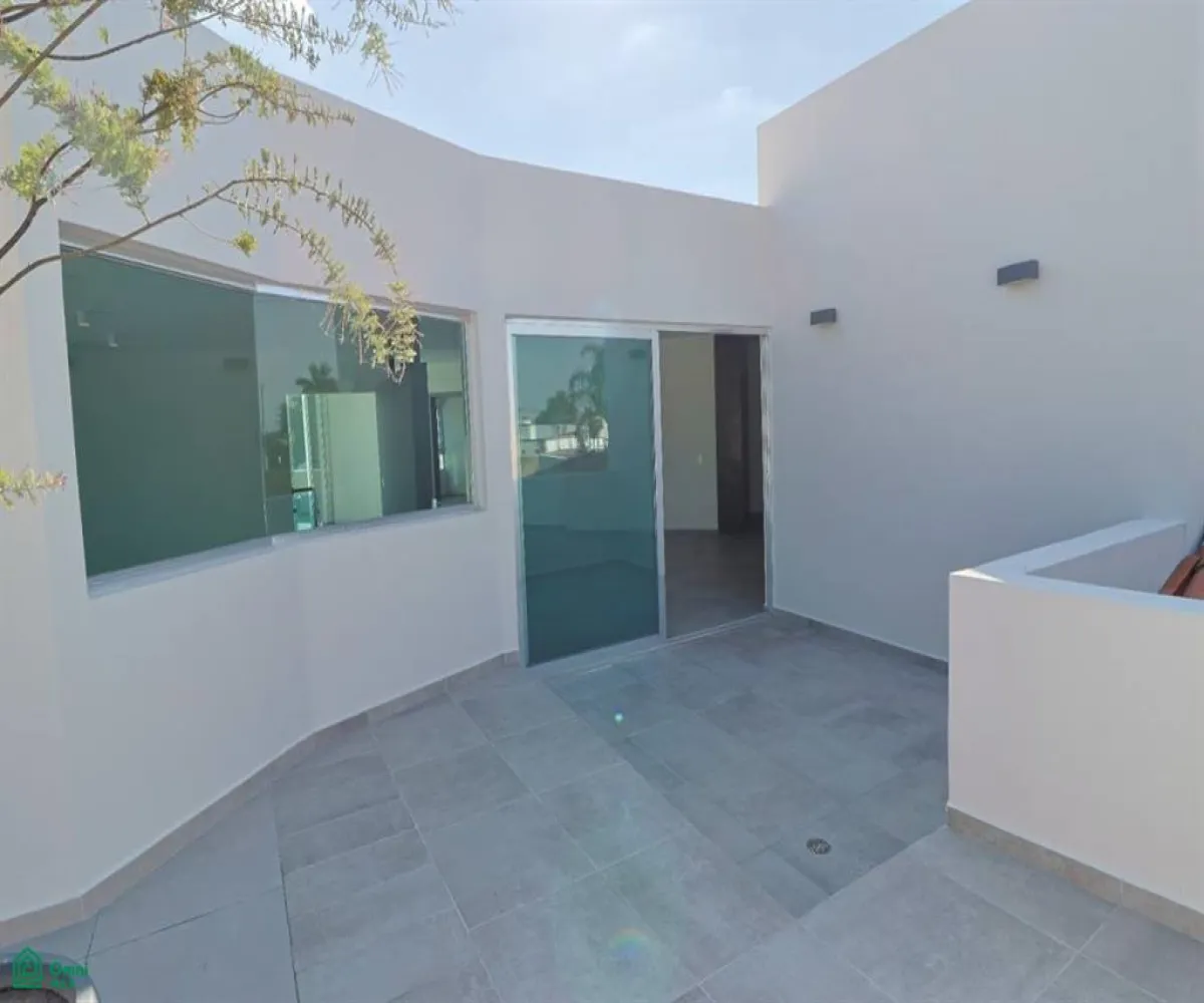 Casa En Venta,Los Sauces,Vereda de la Camelia 1, Tlajomulco de Zuniga, Jalisco 45641, 5 Habitaciones,4 Baños,Vereda de la Camelia,MX251030775