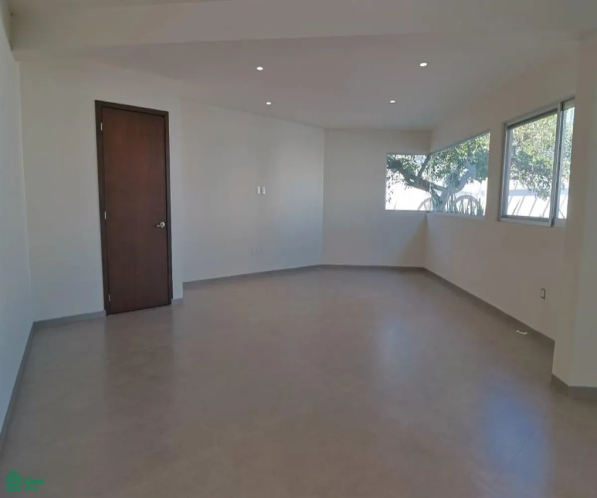 Casa En Venta,Los Sauces,Vereda de la Camelia 1, Tlajomulco de Zuniga, Jalisco 45641, 5 Habitaciones,4 Baños,Vereda de la Camelia,MX251030775