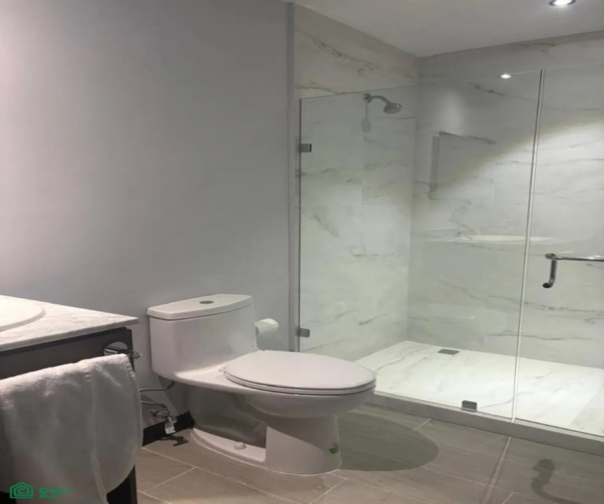 Departamento En Renta,Country Club,Av de las Americas 1990, Guadalajara, Jalisco 44610, 1 Cuarto,1 Baño,Av de las Americas,3,MX251030779