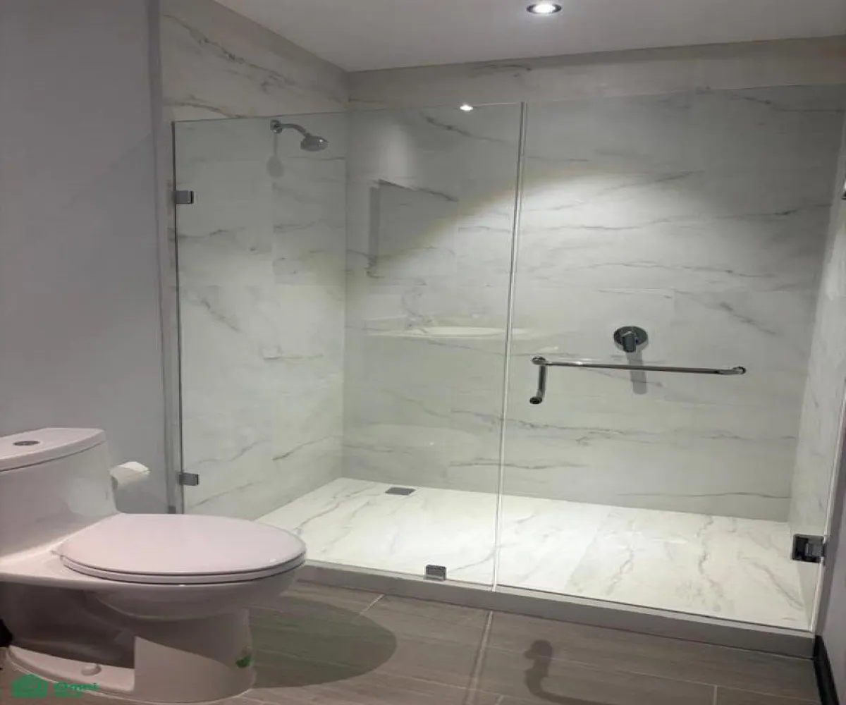 Departamento En Renta,Country Club,Av de las Americas 1990, Guadalajara, Jalisco 44610, 1 Cuarto,1 Baño,Av de las Americas,3,MX251030779