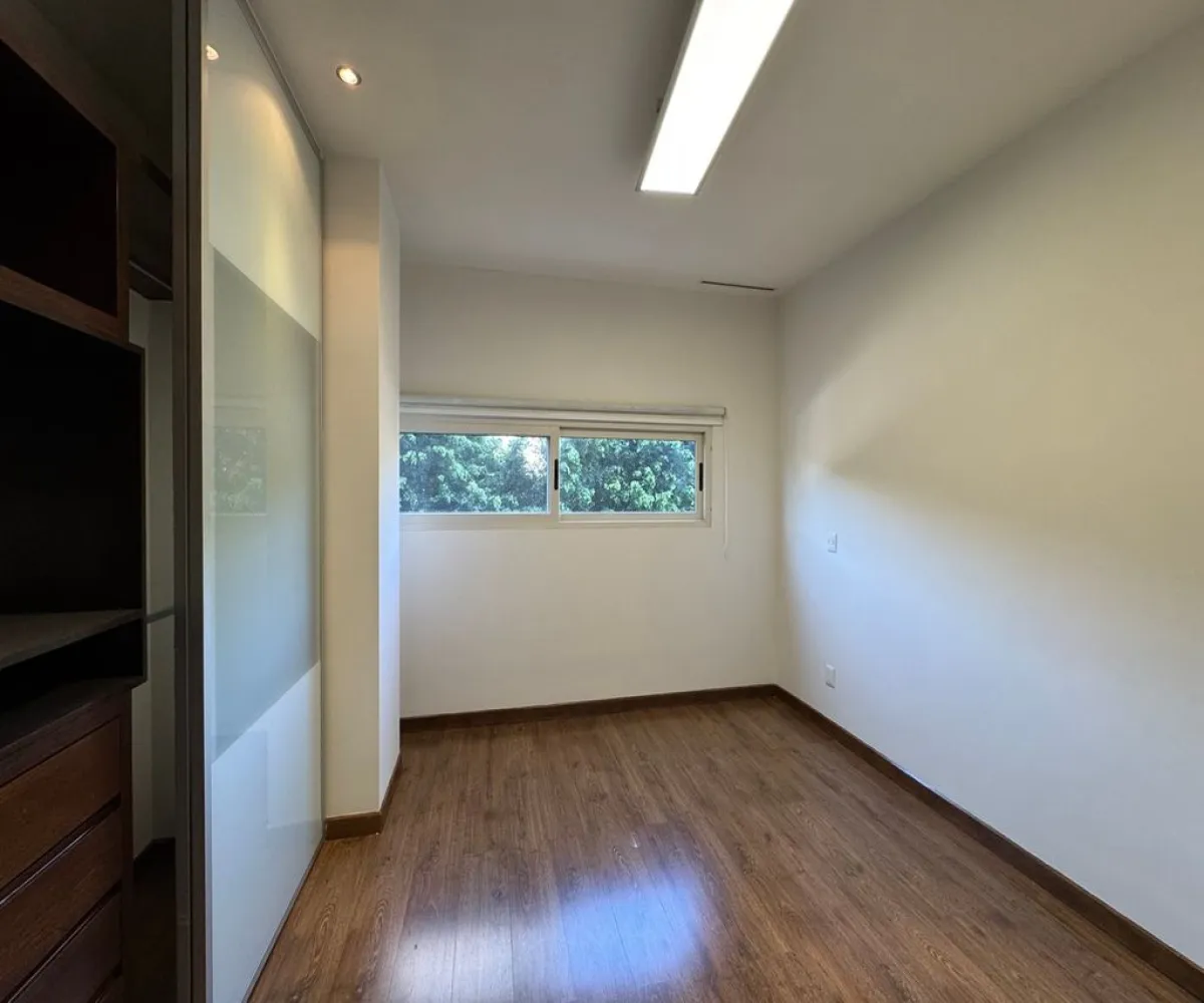 Departamento En Renta,Americana,Avenida Chapultepec Sur 460, Guadalajara, Jalisco 44140, 3 Habitaciones,2 Baños,Avenida Chapultepec Sur,12,pryOQtr