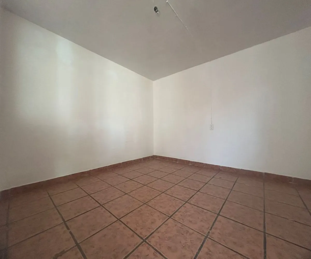 Local En Renta,Centro Barranquitas,Calle Hospital 410, Guadalajara, Jalisco 44270,2 Baños,Calle Hospital,1,pQ0zTNT