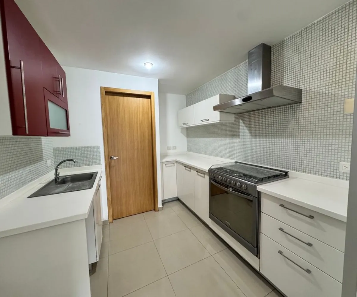 Departamento En Renta,Americana,Avenida Chapultepec Sur 480 7F, Guadalajara, Jalisco 44160, 2 Habitaciones,2 Baños,Avenida Chapultepec Sur,26,pN7niBa