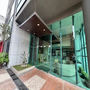 Departamento En Renta,Americana,Avenida Chapultepec Sur 480 7F, Guadalajara, Jalisco 44160, 2 Habitaciones,2 Baños,Avenida Chapultepec Sur,26,pN7niBa
