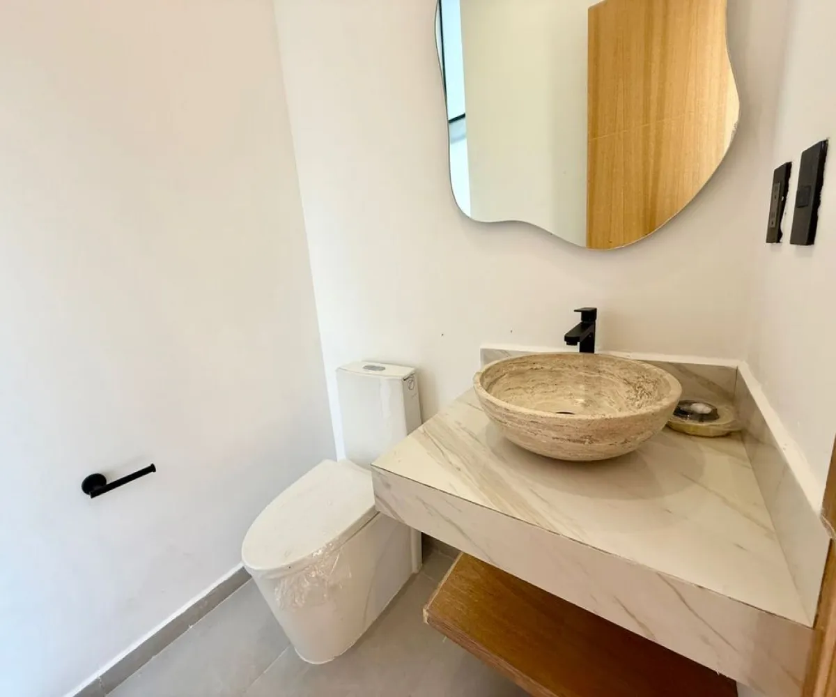 Casa En Venta,Maderias II,Avenida Madeiras 294, Zapopan, Jalisco 45134, 3 Habitaciones,3 Baños,Avenida Madeiras,3,pbHvBCN