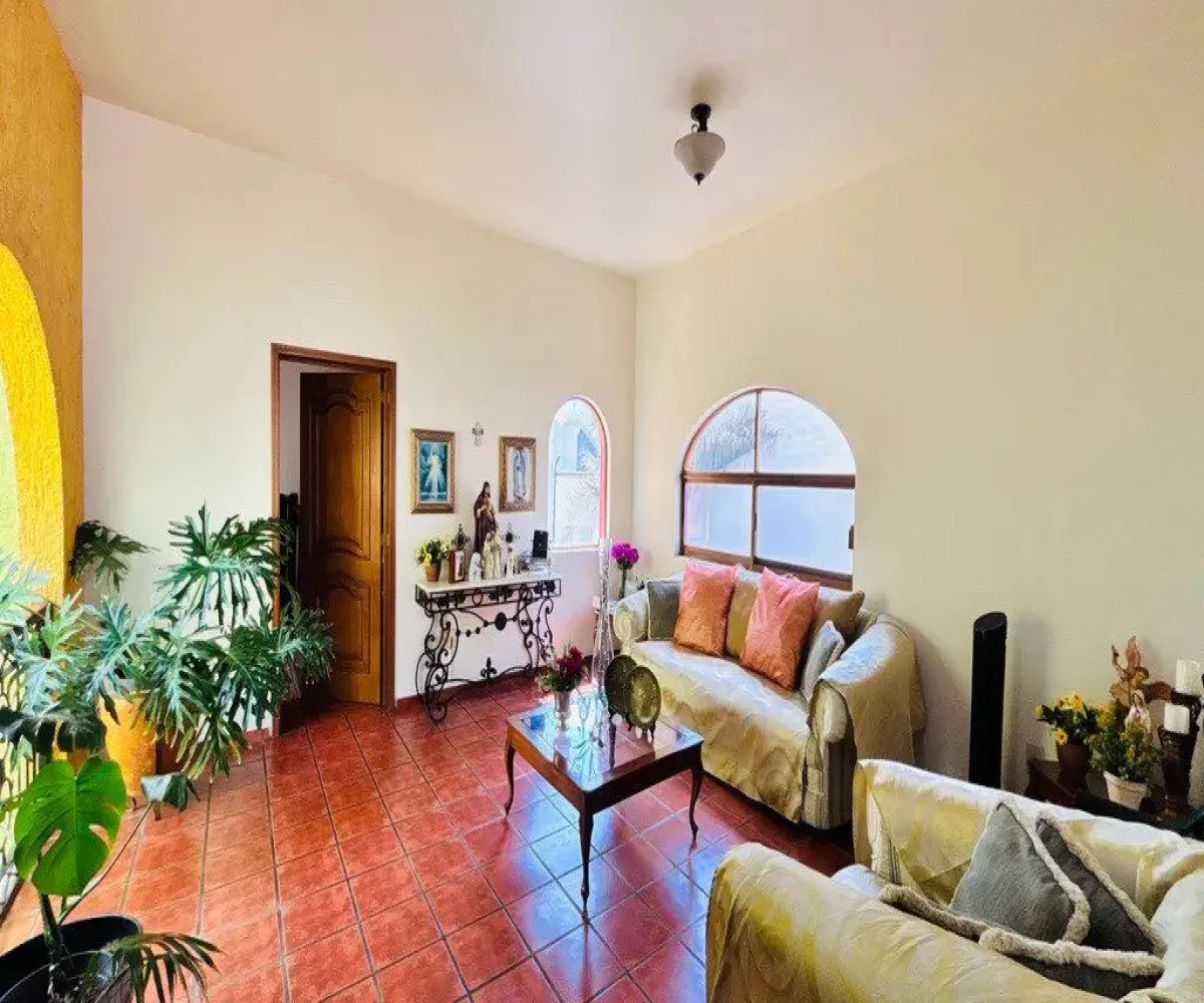 Casa En Venta,Fracc Lomas Del Seminario,Frank schubert 000, Zapopan, Jalisco 45038, 4 Habitaciones,3 Baños,Frank schubert,3,p0jRix8