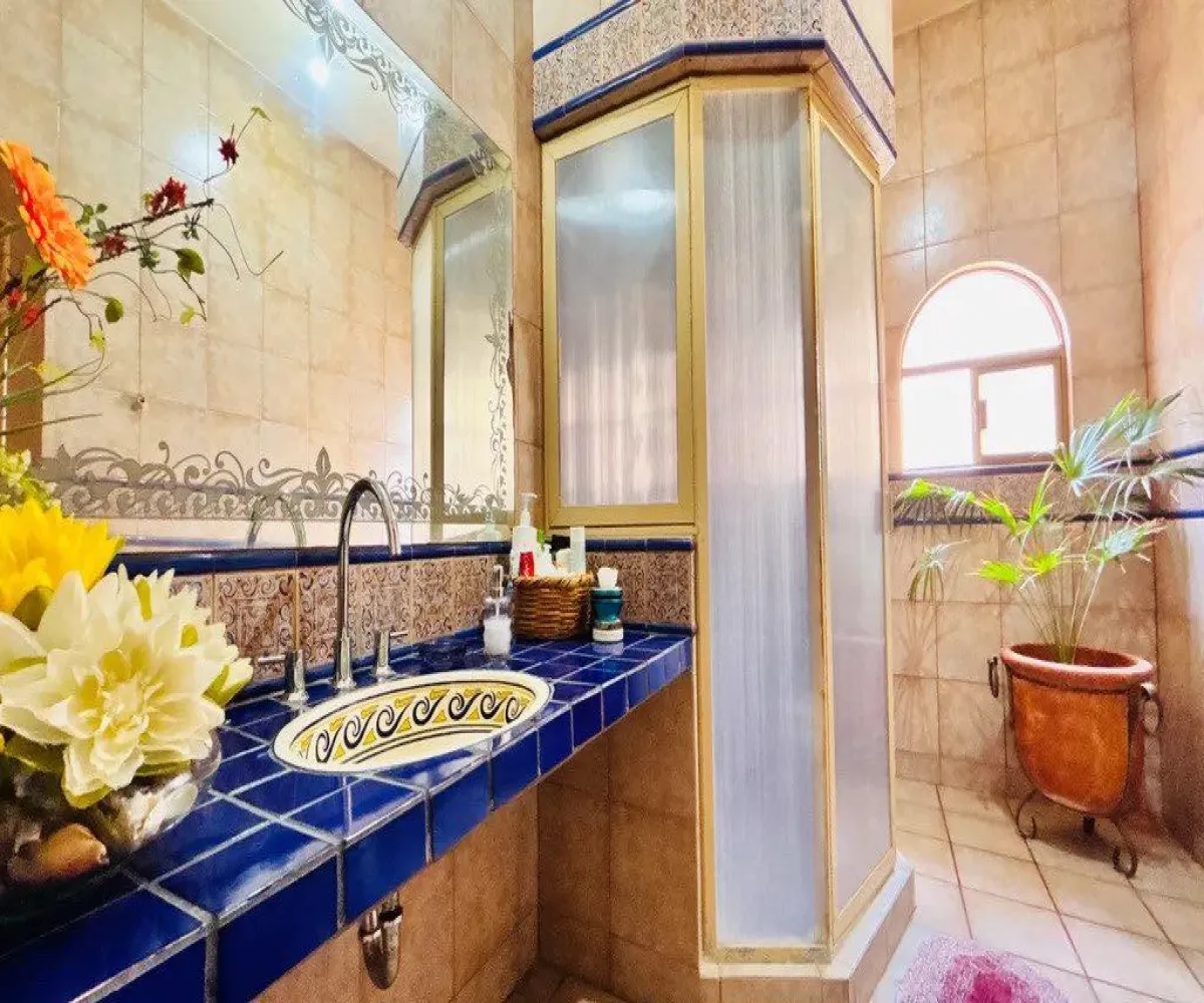 Casa En Venta,Fracc Lomas Del Seminario,Frank schubert 000, Zapopan, Jalisco 45038, 4 Habitaciones,3 Baños,Frank schubert,3,p0jRix8