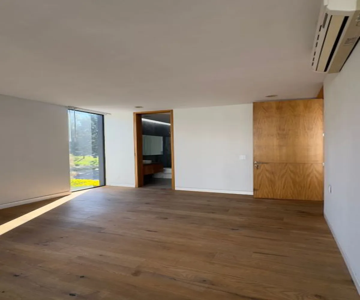 Casa En Venta,Avenida Juan Palomar y Arias 1300, Zapopan, Jalisco 45110, 4 Habitaciones,5 Baños,Avenida Juan Palomar y Arias,1,ph6YAA4