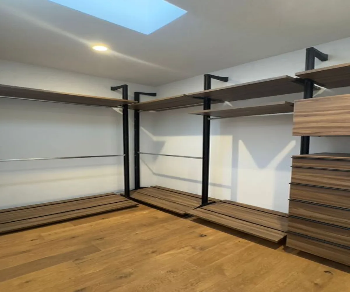 Casa En Venta,Avenida Juan Palomar y Arias 1300, Zapopan, Jalisco 45110, 4 Habitaciones,5 Baños,Avenida Juan Palomar y Arias,1,ph6YAA4